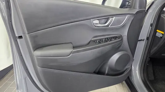 Hyundai 코나 일렉트릭 2018 24