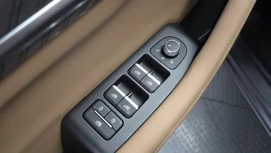Renault Korea 그랑 콜레오스 2.0 4WD 2025 30