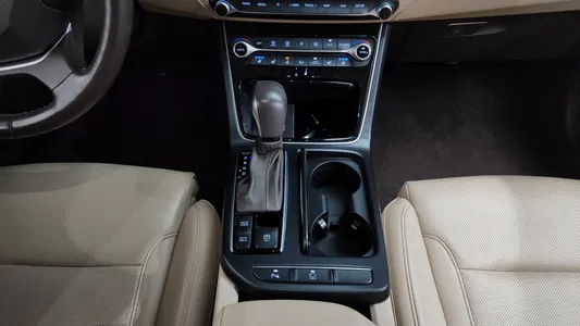 Hyundai IG 2.4 2018 9