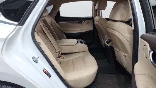 Hyundai IG 2.4 2018 11