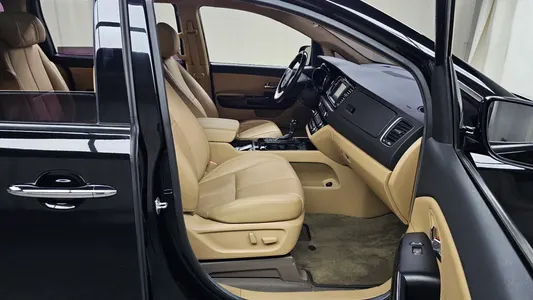 Kia 카니발 7 2015 27