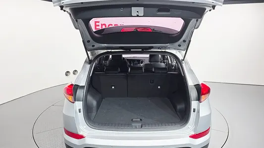 Hyundai Tucson 2.0 4WD 2015 19