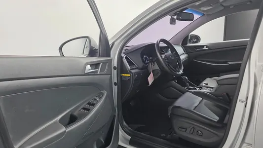 Hyundai Tucson 2.0 4WD 2015 26
