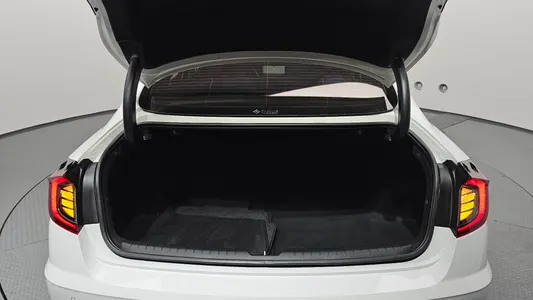 Hyundai (DN8) 1.6 2022 20