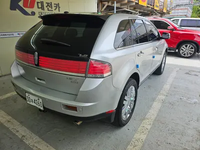 Lincoln MKX 3.5 AWD 2010 6