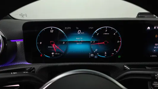 Mercedes-Benz A-Class W177 A200d 2021 8
