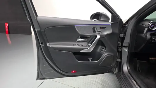 Mercedes-Benz A-Class W177 A200d 2021 24