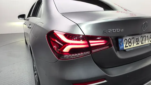 Mercedes-Benz A-Class W177 A200d 2021 23