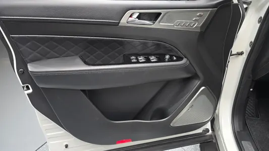 KG Mobility G4 2.2 4WD 2018 24