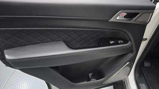 KG Mobility G4 2.2 4WD 2018 25