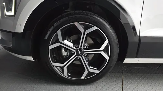 Kia 디 니로 2024 5