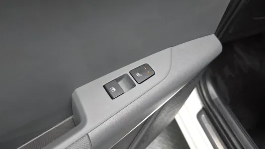 Kia 디 니로 2024 19