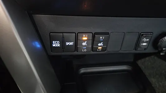 Toyota RAV4 2.5 2WD 2018 20