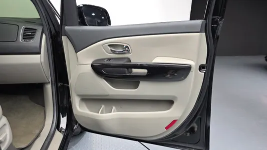Kia 카니발 9 2018 25