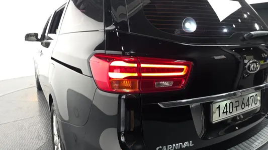 Kia 카니발 9 2018 23