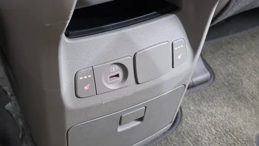 Kia 카니발 9 2018 30