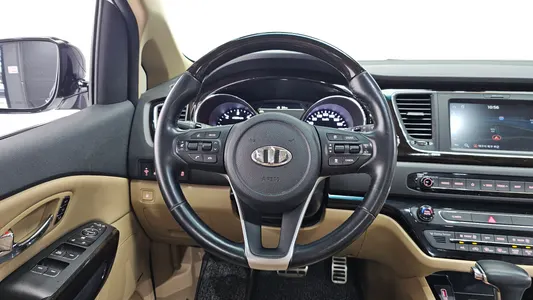 Kia 카니발 7 2018 12