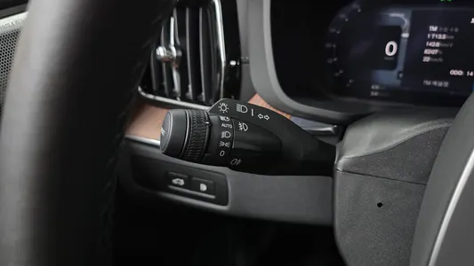 Volvo XC60 2 T8 2025 29