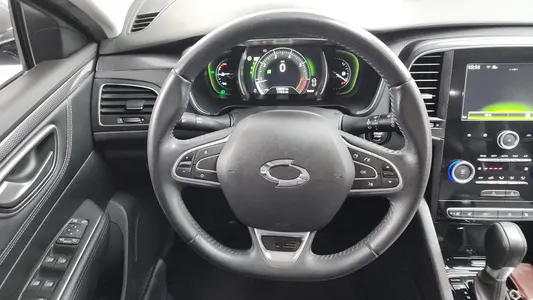 Renault Korea SM6 1.6 TCe LE 2016 13