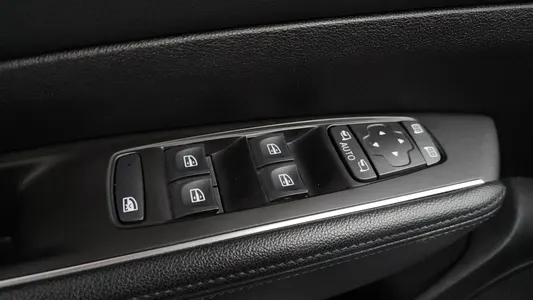Renault Korea SM6 1.6 TCe LE 2016 20