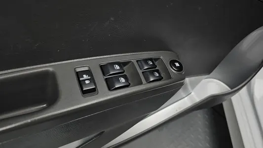 Chevrolet Spark S 2013 17