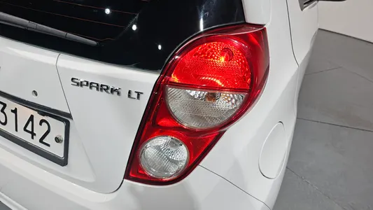 Chevrolet Spark S 2013 23