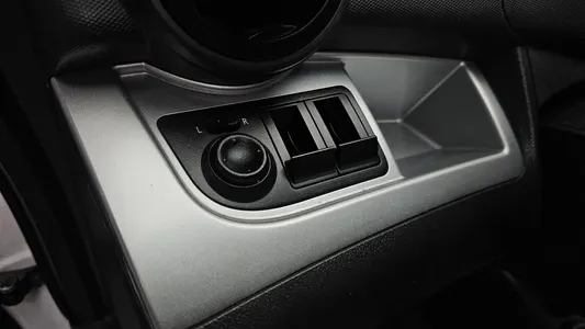 Chevrolet Spark S 2013 27