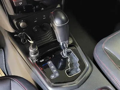 KG Mobility 티볼리 에어 IX 2WD 2016 12