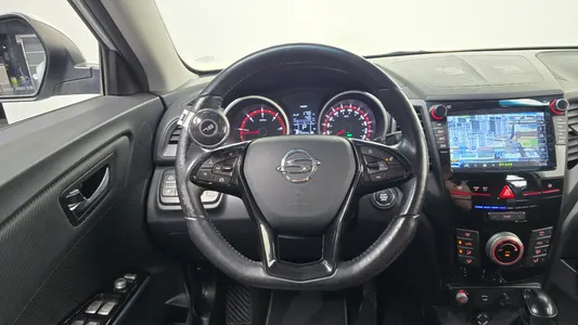 KG Mobility 티볼리 에어 IX 2WD 2016 13