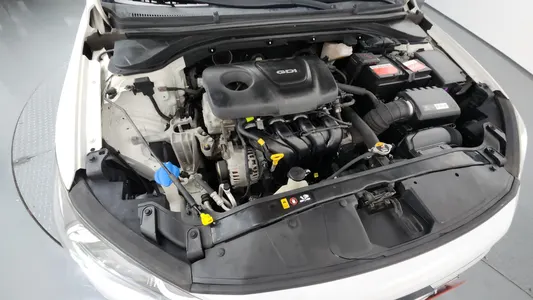 Hyundai AD 1.6 GDI 2016 6