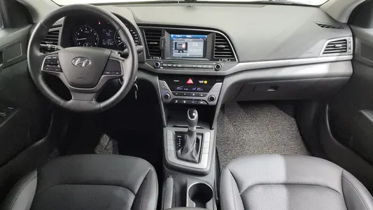 Hyundai AD 1.6 GDI 2016 7