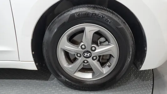 Hyundai AD 1.6 GDI 2016 21