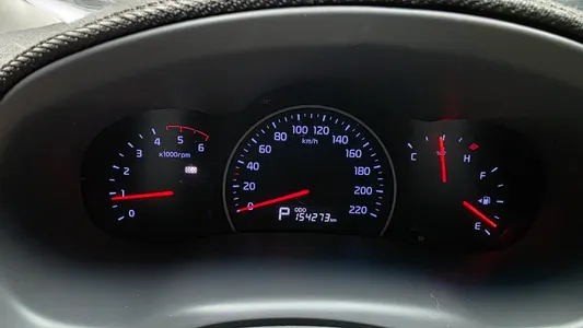Kia R President 2013 8