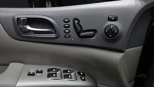 Kia R President 2013 33