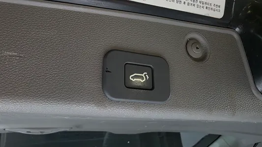 Kia R President 2013 27