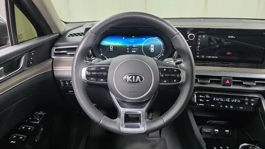 Kia K5 3 2.0 2021 13
