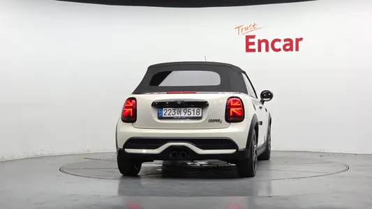 MINI S Convertible 2021 4