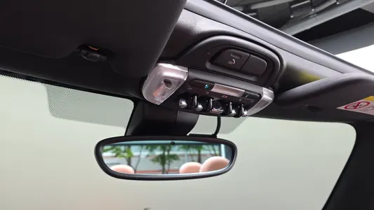 MINI S Convertible 2021 19