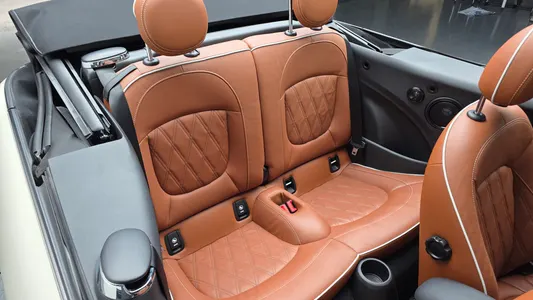 MINI S Convertible 2021 27