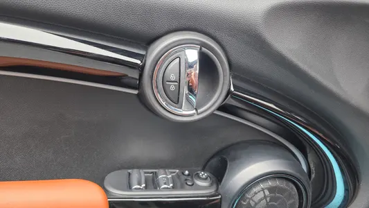 MINI S Convertible 2021 29