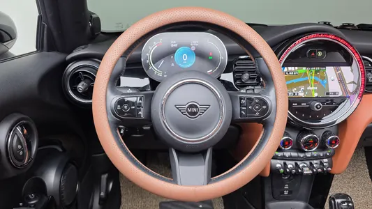 MINI S Convertible 2021 30