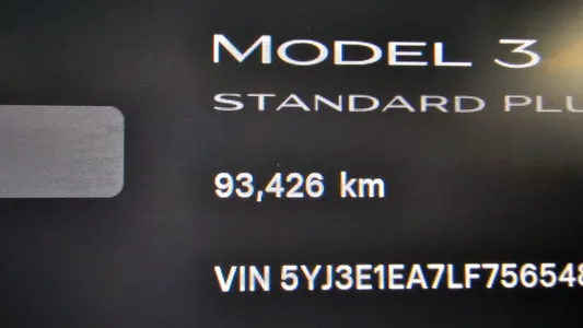 Tesla 3 RWD 2020 8