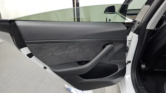 Tesla 3 RWD 2020 25