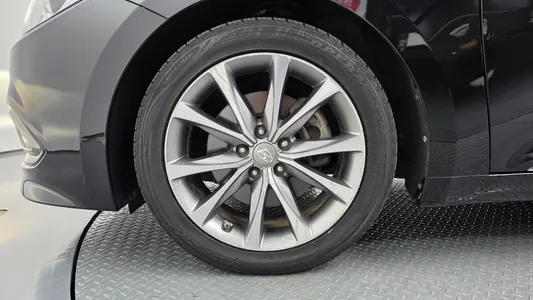 Hyundai Grandeur HG HG220 2014 5