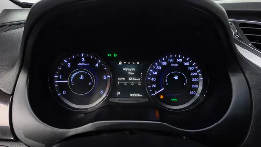 Hyundai Grandeur HG HG220 2014 8