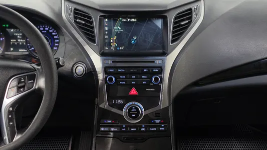 Hyundai Grandeur HG HG220 2014 14