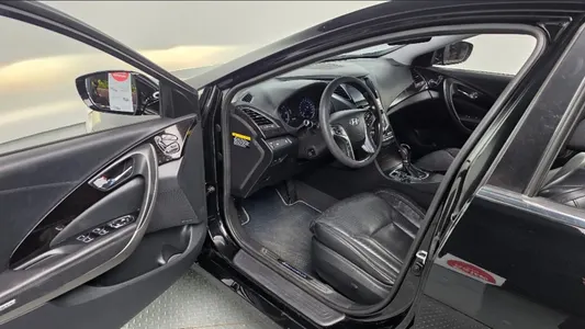 Hyundai Grandeur HG HG220 2014 10