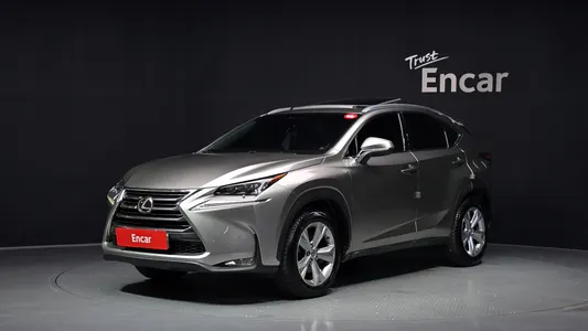 Lexus NX200t 2015