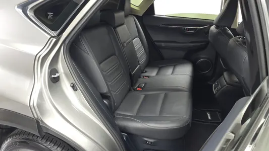 Lexus NX200t 2015 26