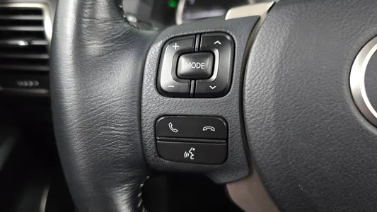 Lexus NX200t 2015 27